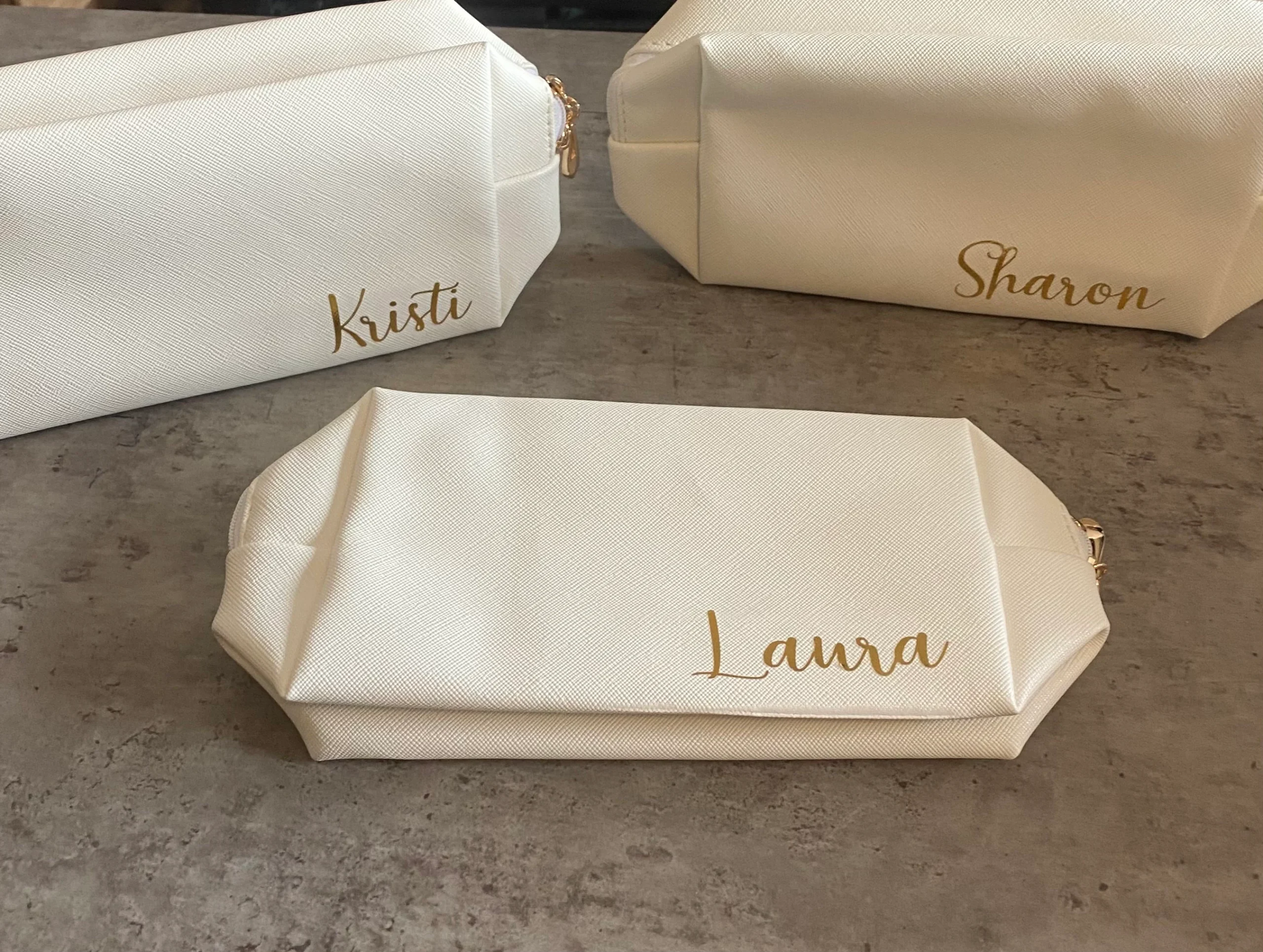 Womens makeup toiletry bag with name, Bridesmaid gift, DIY bridal party proposals, Bachelorette favor - Image 6